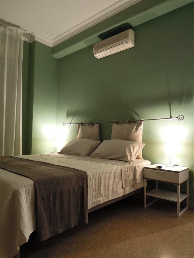 Elera Holiday Apartment Palermo Exterior foto
